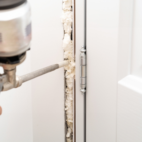 Mousse Isolante Pour Maximiser L'étanchéité à L'air